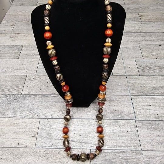 Nos Ginnie Johansen Carved Bead And Wooden Bead Necklace 31